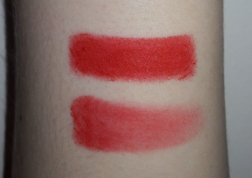 Maybelline Lip Studio Color Blur lip pencil in Orange Ya Glad. Top swatch is solid color, the bottom is my blur attempt using their blur tool.
